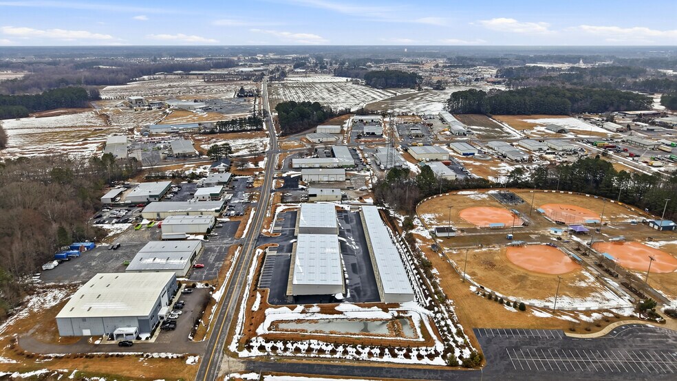 More Photos Of 4771 Reedy Branch Rd, Winterville Warehouse For Lease