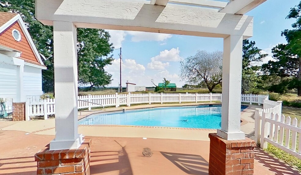 More Photos Of 18000 FM 112, Thrall Land For Sale