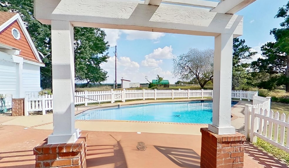 More Photos Of 18000 FM 112, Thrall Land For Sale