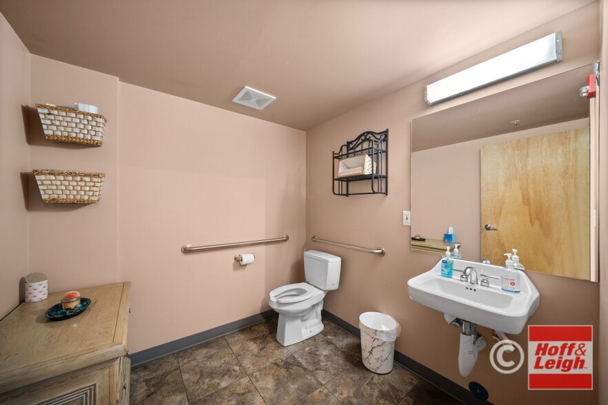 More Photos Of 201 E Las Animas St, Colorado Springs Loft Creative Space For Sale