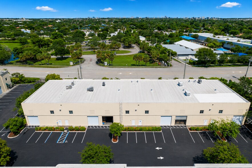 More Photos Of 1071 NW 31st Ave, Pompano Beach Warehouse For Sale