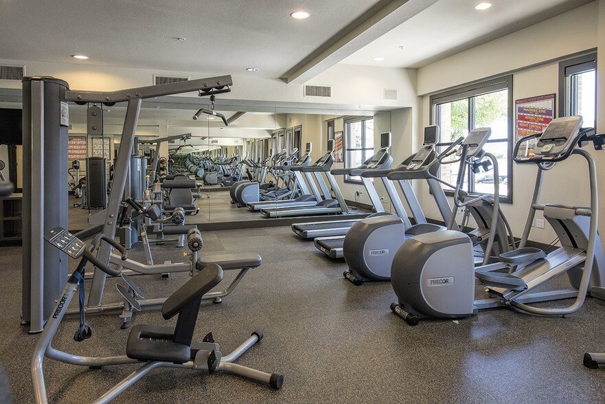 More Photos Of 700 S Myrtle Ave, Monrovia Apartments For Lease