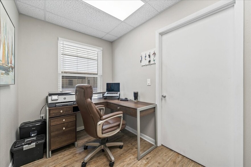 More Photos Of 2225 S Washington Ave, Titusville Office Residential For Sale