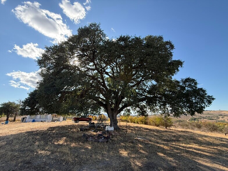 Primary Photo Of 27 Wellsona Rd, Paso Robles Land For Sale
