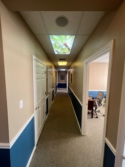 More Photos Of 5720 Gateway, Mason Loft Creative Space For Sale