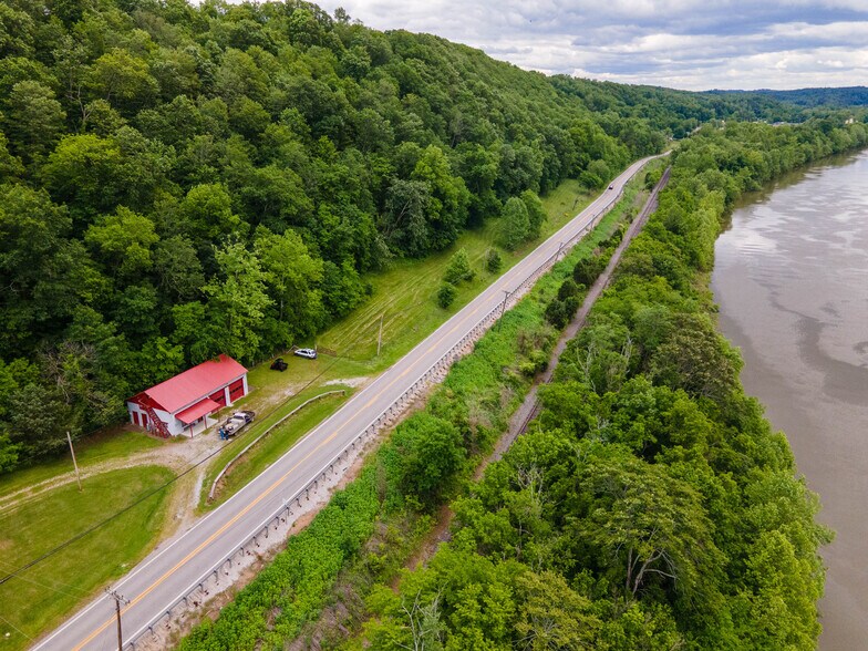 More Photos Of 31647 Charleston Rd, Leon Storefront For Sale