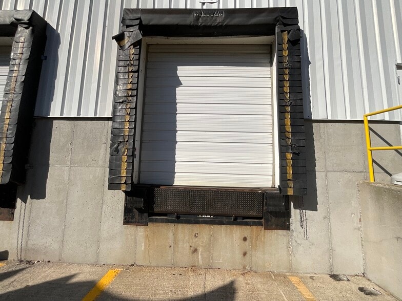 More Photos Of 7377 Expressway Ct SW, Grand Rapids Warehouse For Lease