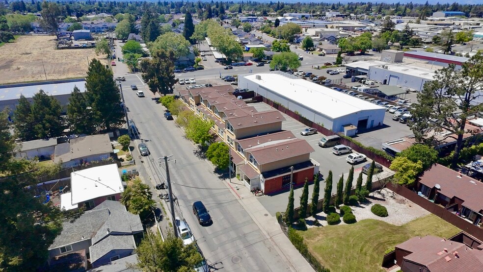 More Photos Of 623 Aston Ave, Santa Rosa Apartments For Sale