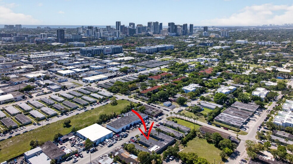 More Photos Of 821-825 NW 10th Ter, Fort Lauderdale Apartments For Sale