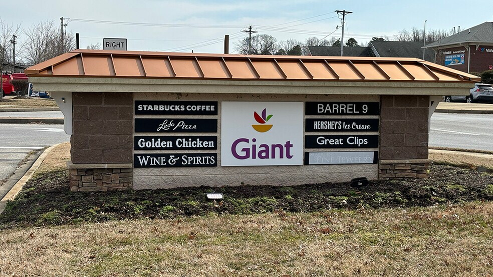 More Photos Of 11738 Rousby Hall Rd, Lusby General Retail For Sale