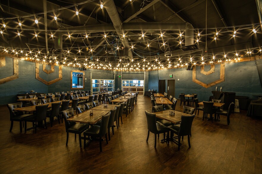 More Photos Of 3350 Unicorn Lake Blvd, Denton Restaurant For Lease