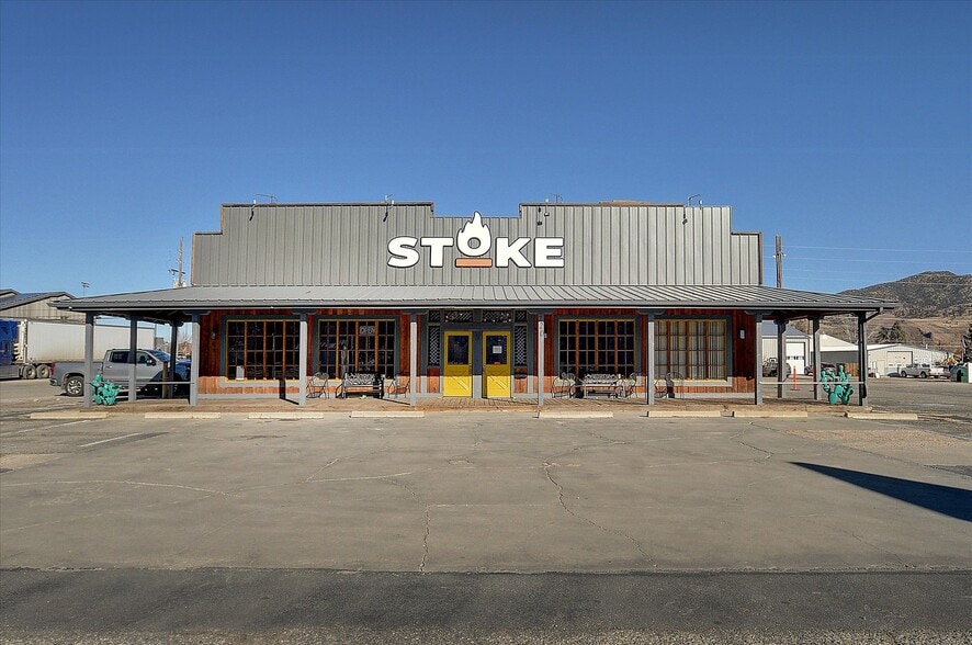 More Photos Of 720 E 50 Hwy, Salida Restaurant For Sale