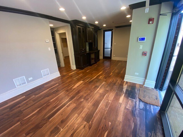 More Photos Of 7651-7657 W 100th Pl, Bridgeview Warehouse For Sale