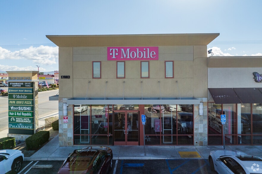 More Photos Of 17003 Bear Valley Rd, Hesperia Restaurant For Lease