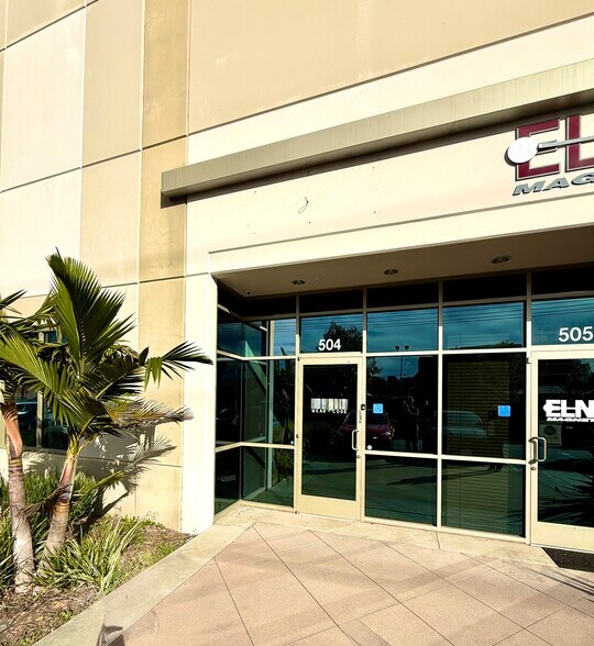 More Photos Of 3521 Main St, Chula Vista Manufacturing For Lease