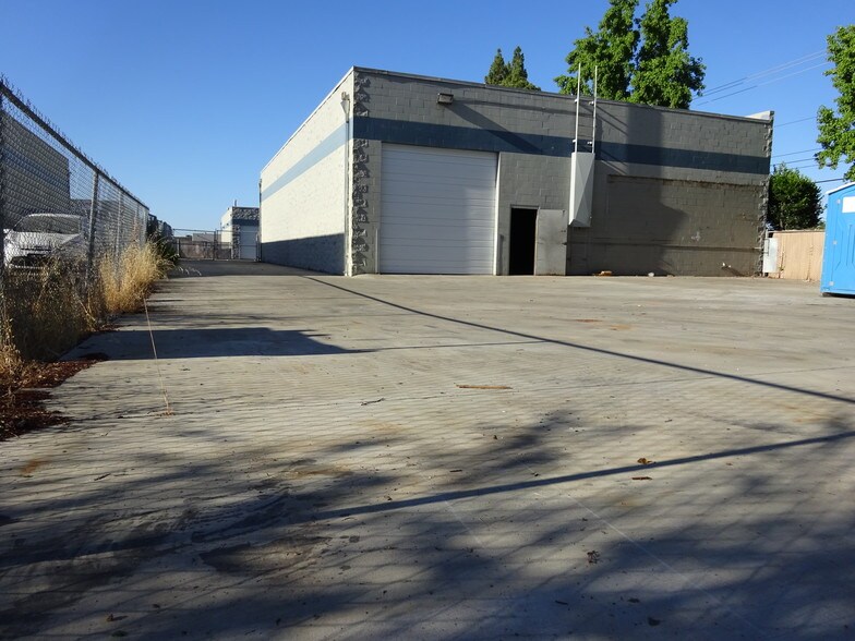Primary Photo Of 3167 Fitzgerald Rd, Rancho Cordova Warehouse For Lease
