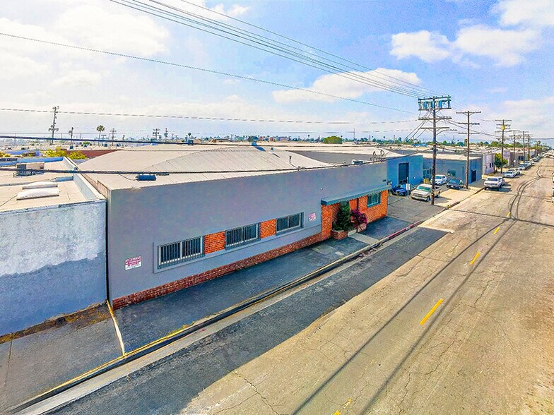 More Photos Of 7340 Fulton Ave, North Hollywood Manufacturing For Lease