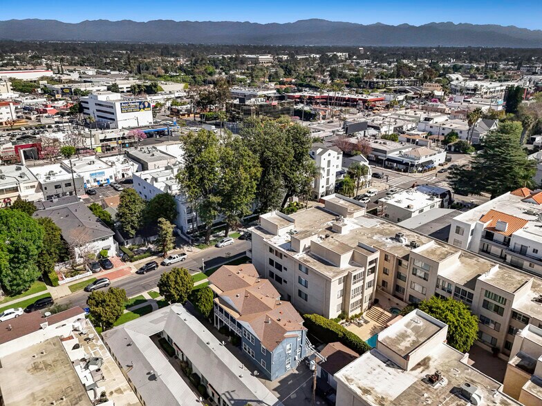 More Photos Of 14524-14530 Dickens St, Sherman Oaks Apartments For Sale