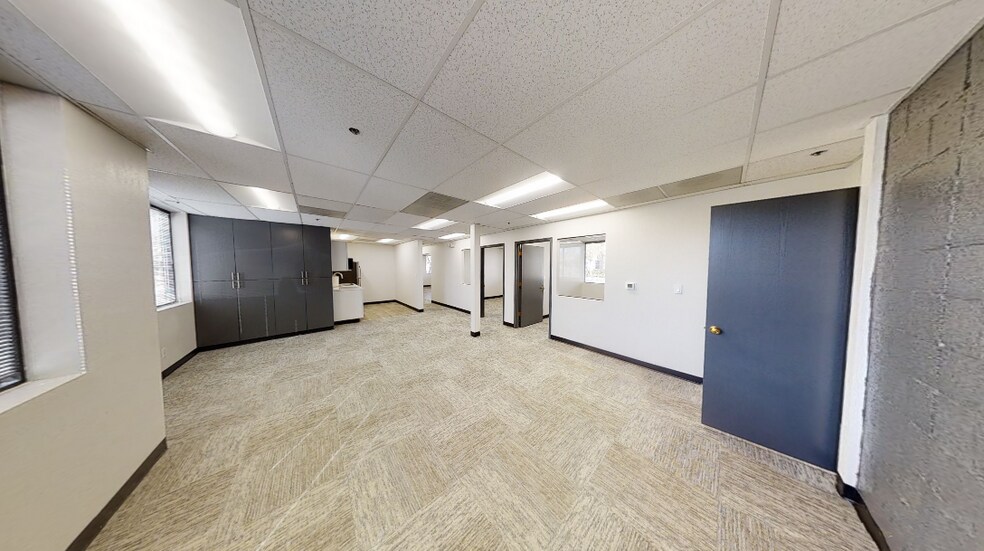 More Photos Of 8719 E San Alberto Dr, Scottsdale Office For Lease