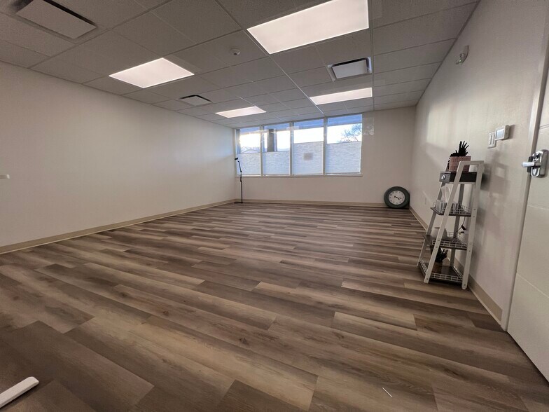 More Photos Of 2217-2225 N Weber St, Colorado Springs General Retail For Sale