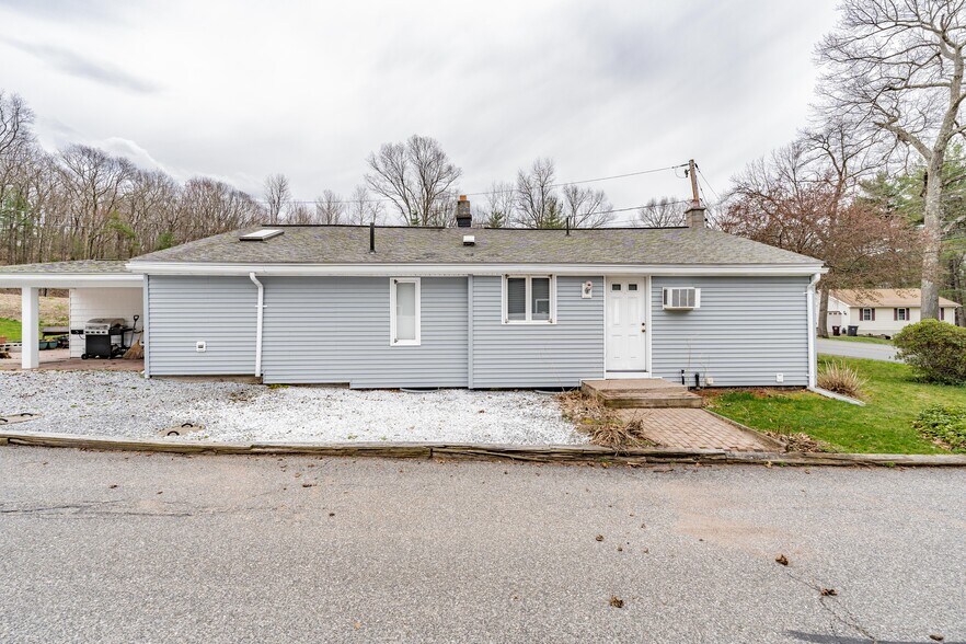 More Photos Of 1251 E Mountain Rd, Westfield Daycare Center For Sale