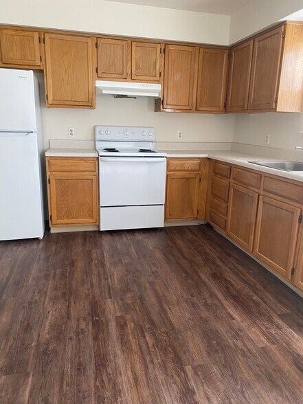 More Photos Of 12050 School St, Ridgely Multifamily For Sale