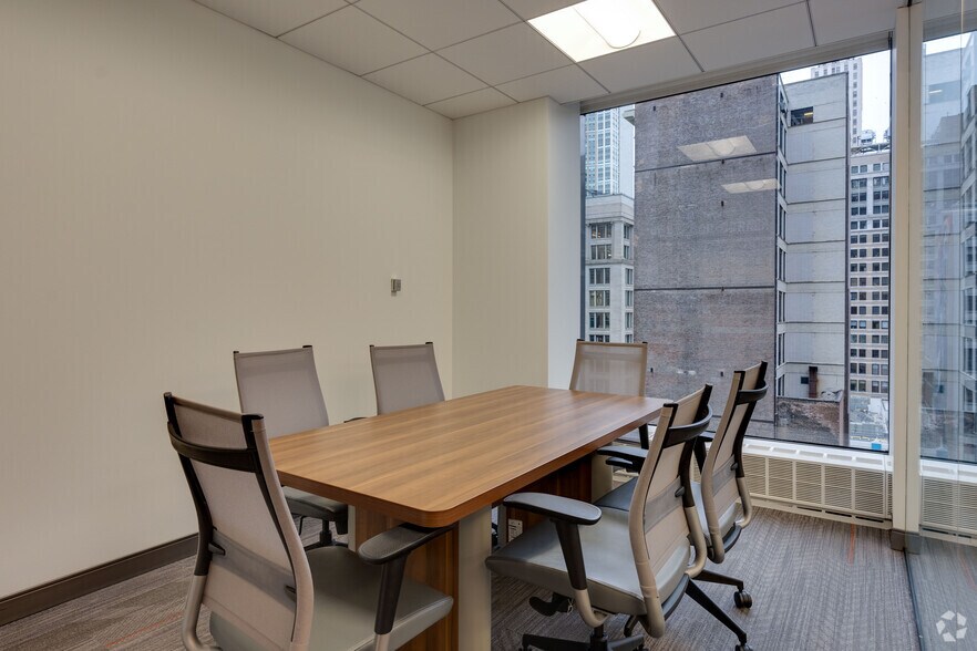 Photo of 11st Floor Ste 1120