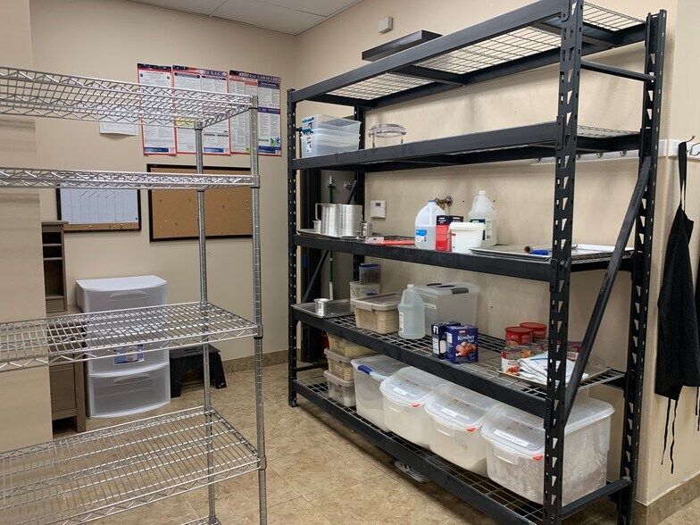 More Photos Of 16051 Dessau Rd, Pflugerville Freestanding For Lease