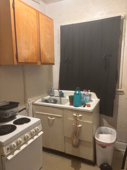 More Photos Of 1447 W Delaware Ave, Toledo Apartments For Sale