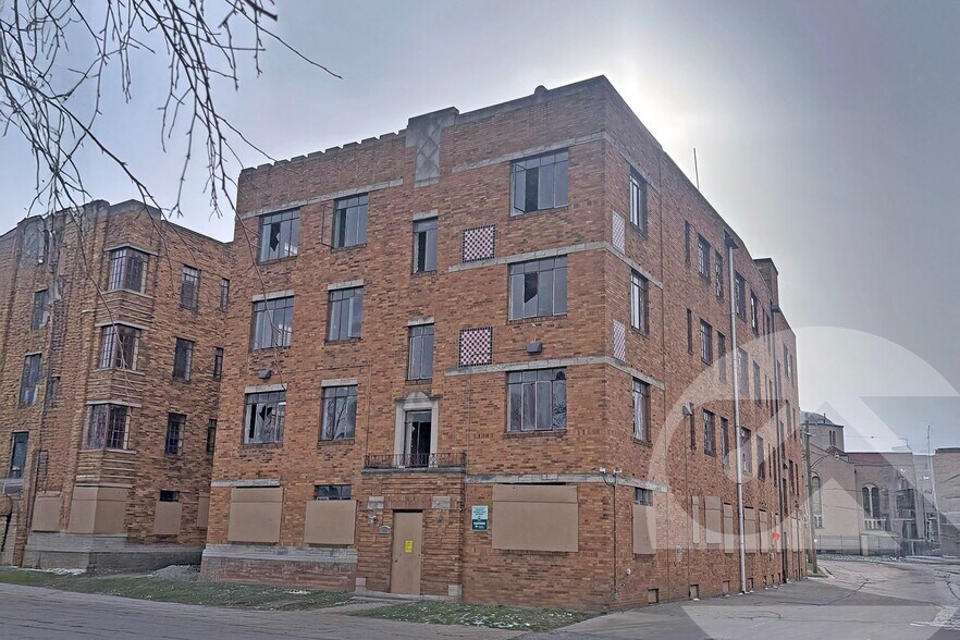 Primary Photo Of 381 Covington Dr, Detroit Apartments For Sale