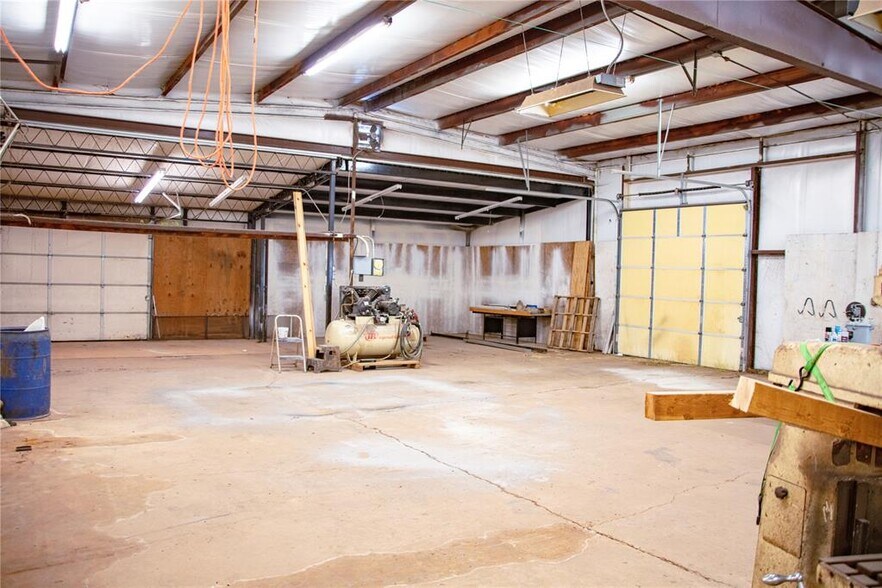 More Photos Of 2249 County Street 2810, Chickasha Industrial For Sale