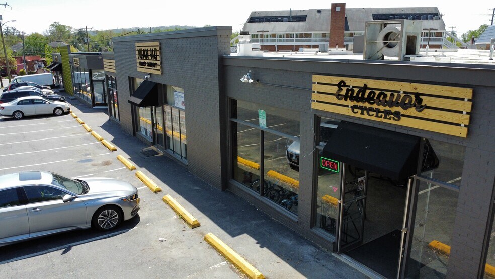 More Photos Of 113-115 Maury Ave, Charlottesville General Retail For Lease