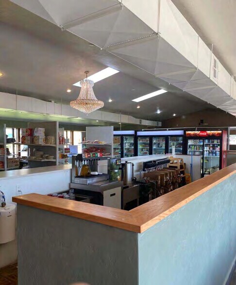 More Photos Of 386 E Fry Blvd, Sierra Vista Restaurant For Lease