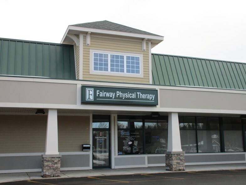 240 W Seneca St Manlius Ny 13104 Retail For Lease Cityfeet Com