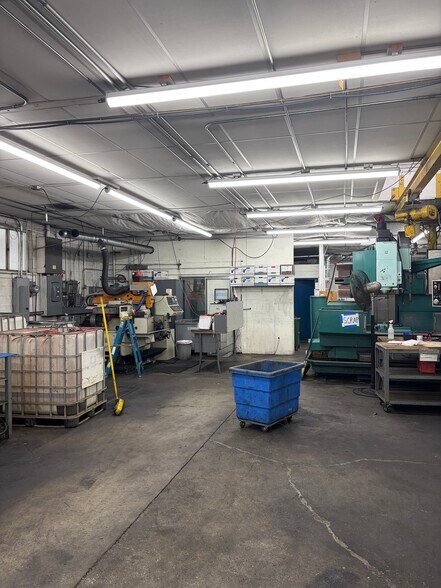 More Photos Of 9980 SE Highway 212, Clackamas Warehouse For Sale
