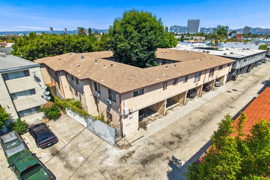 More Photos Of 1118 S Fairfax Ave, Los Angeles Apartments For Sale