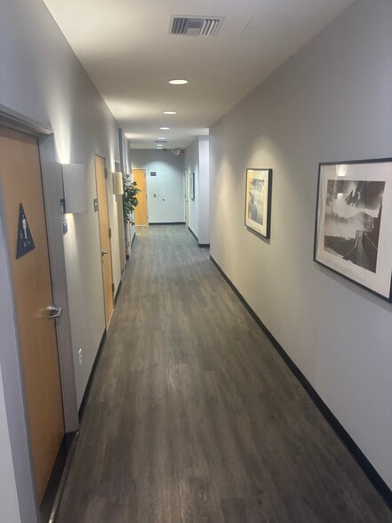 More Photos Of 3255 Cahuenga Blvd W, Los Angeles Office For Sale