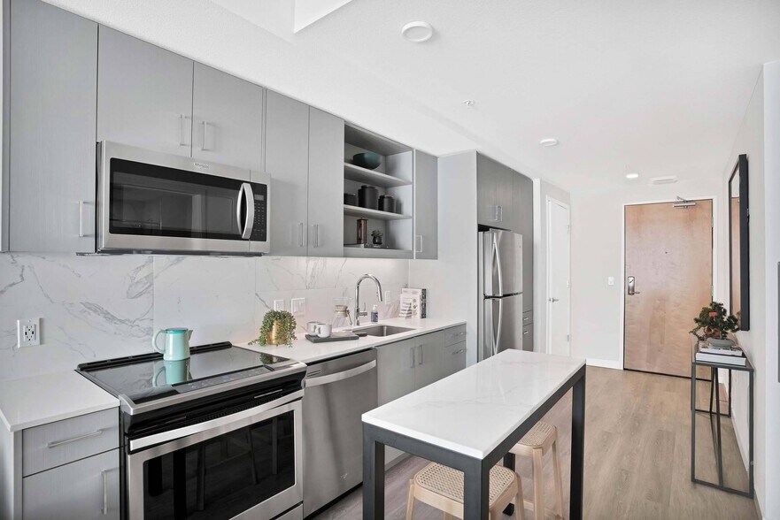 More Photos Of 518 NE 20th Ave, Portland Apartments For Lease
