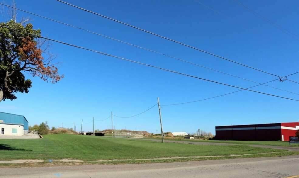 Primary Photo Of 809 Barton St, Hamilton Land For Lease