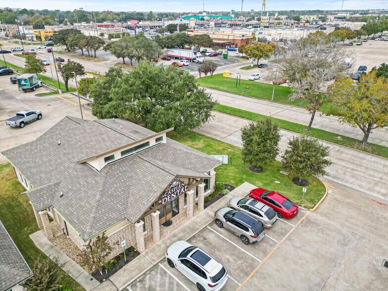 More Photos Of 410 Park Grove Dr, Katy Healthcare For Lease