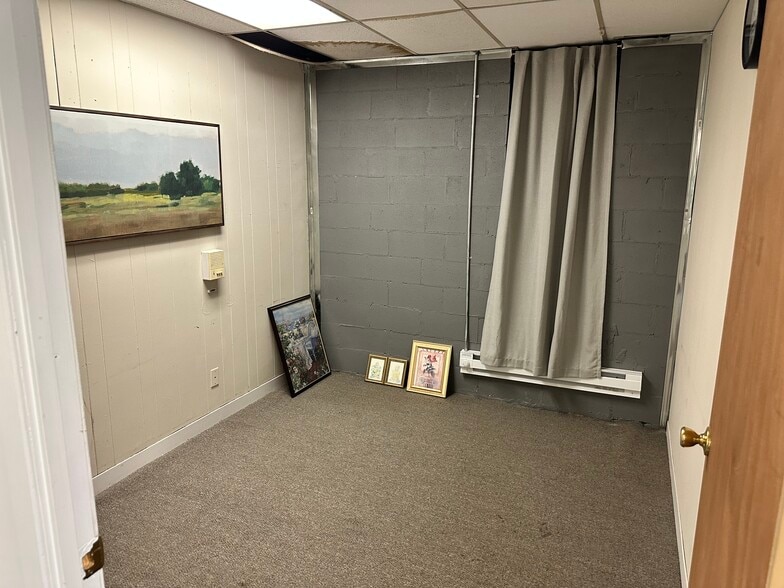 More Photos Of 4865 Arthur Kill Rd, Staten Island Warehouse For Sale