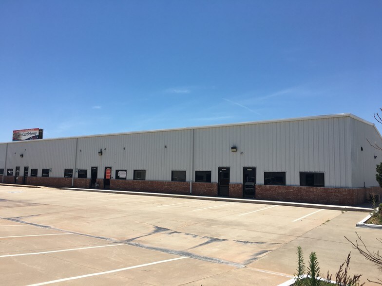 Primary Photo Of 13744-13756 N Lincoln Blvd, Edmond Light Distribution For Lease