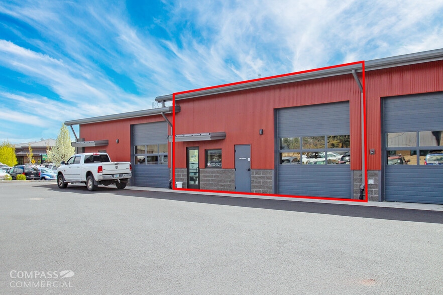 More Photos Of 63052 Layton Ave, Bend Warehouse For Lease