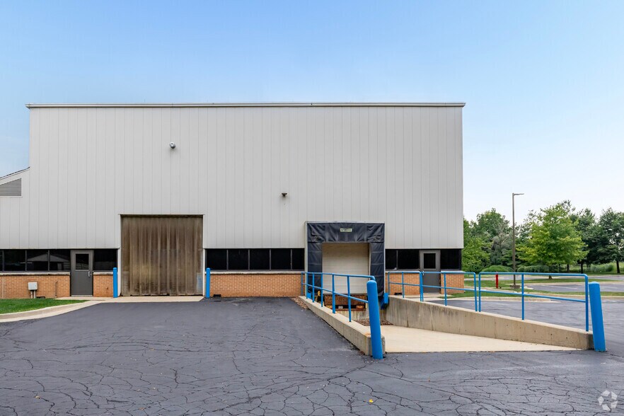 More Photos Of 5111 Venture Dr, Ann Arbor Flex For Sale