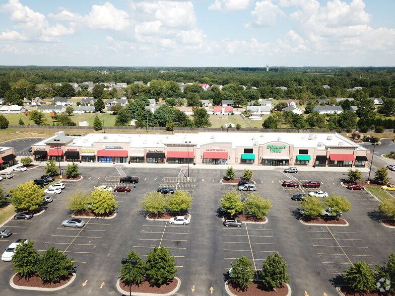More Photos Of 4555 Fayetteville Rd, Raeford Unknown For Lease