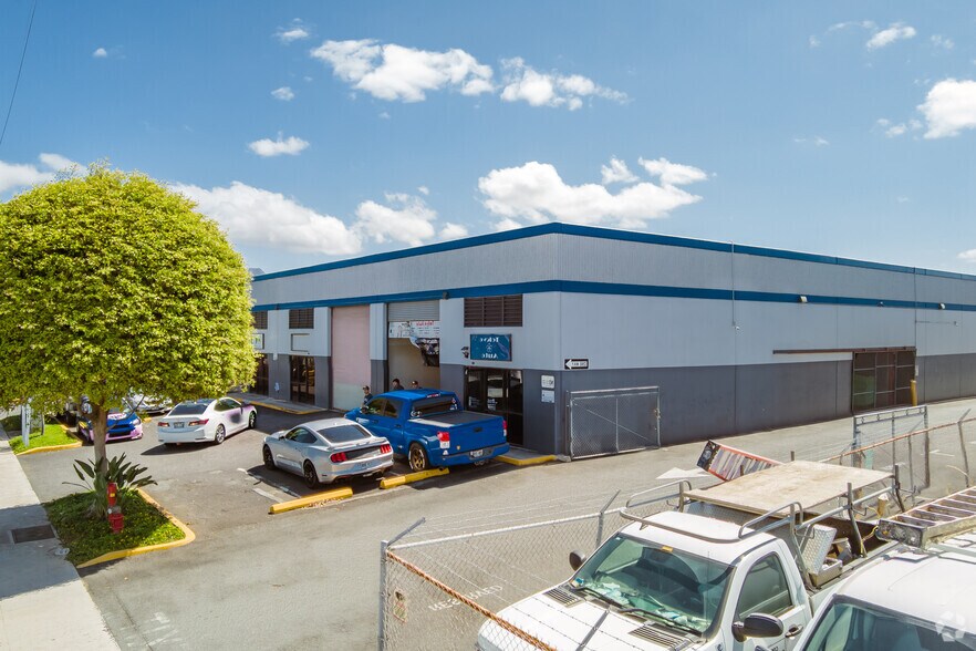 More Photos Of 94-150 Leoleo St, Waipahu Warehouse For Lease