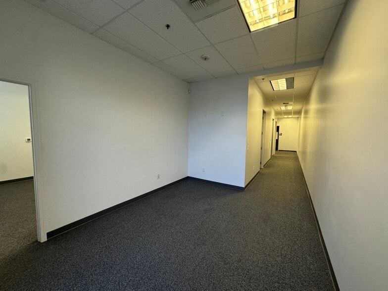 More Photos Of 4801 Calloway Dr, Bakersfield Medical For Sale
