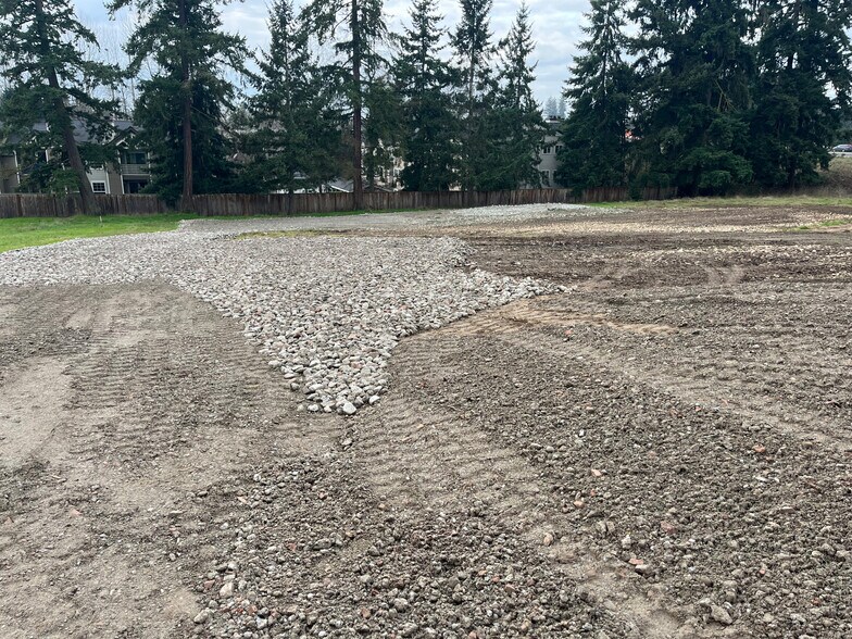 More Photos Of 10902 59th Ave E, Puyallup Service For Lease