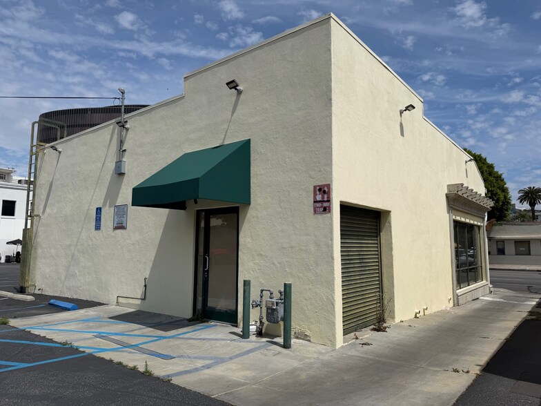 More Photos Of 257 S La Cienega Blvd, Beverly Hills Restaurant For Lease