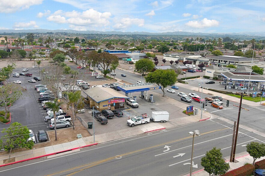 More Photos Of 1001 N H St, Lompoc Convenience Store For Sale